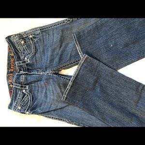 Rock revivals size 28